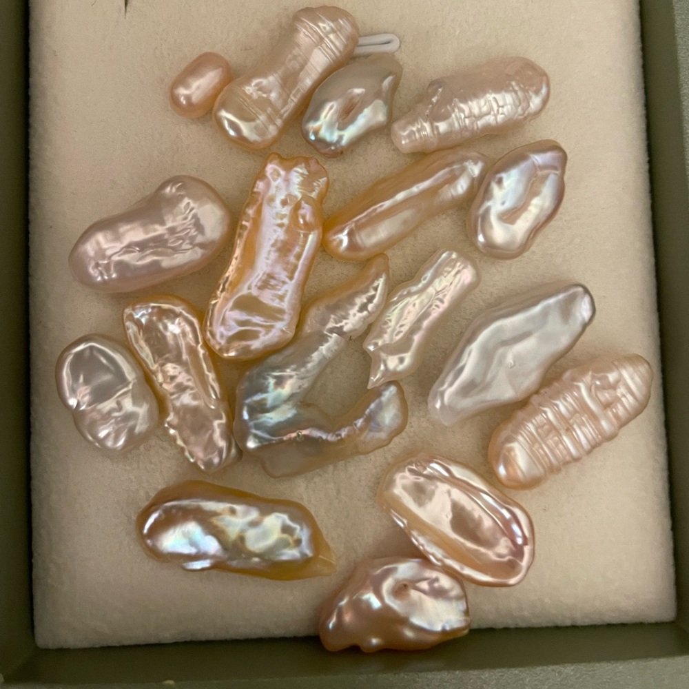 Natural Keshi Pearls x 17